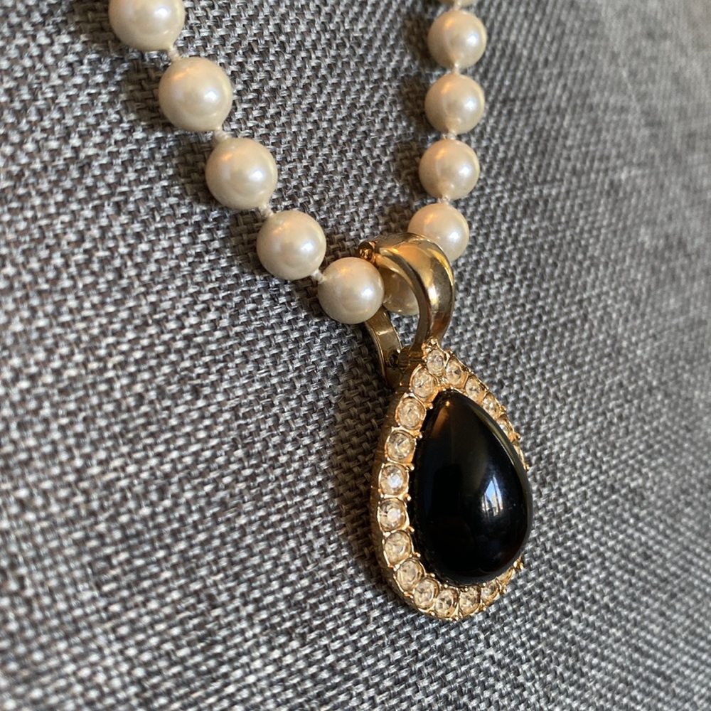 Necklace Enhancer
